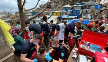 « On est là-bas pour aider tout le monde » : les pompiers de Seine-et-Marne en première ligne à Mayotte