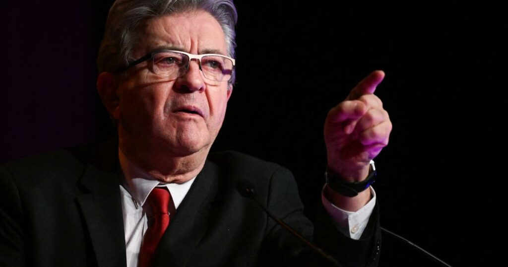 PS, PCF et Écologistes à Bercy : Jean-Luc Mélenchon dénonce la «forfaiture» et la «servilité» d’une «petite gauche ridicule»