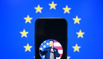 « Pour sortir de la dépendance européenne aux Big Tech, il faut une politique numérique non alignée »