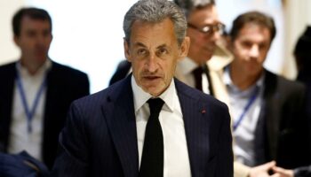 Procès du «financement libyen» : Nicolas Sarkozy nie avoir «prêté» son avocat au beau-frère terroriste de Kadhafi