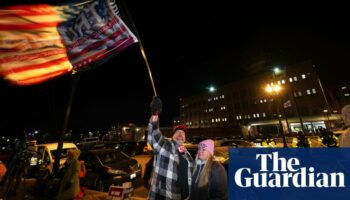 Proud Boys and Oath Keepers leaders among January 6 prisoners released by Trump