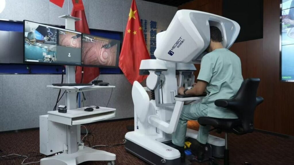 « Que le patient soit à 8 000 km ou 1 m… » : les folles promesses de la robot-chirurgie à très longue distance