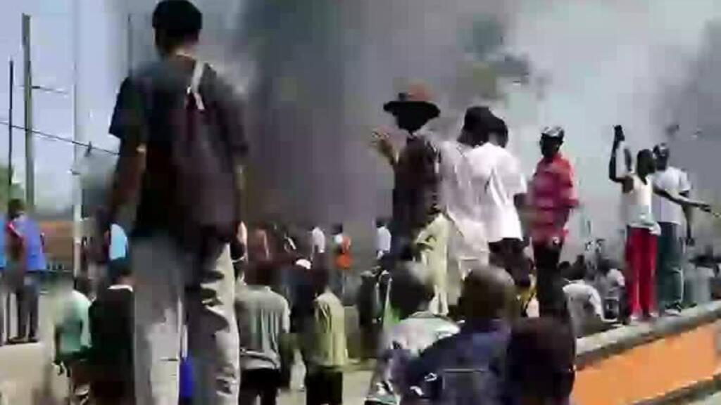 RD Congo : importantes manifestations à Kinshasa, plusieurs ambassades ciblées