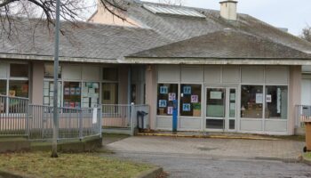 Racket au couteau : l’ado interpellé pour le cambriolage d’une école se trahit en bavardant dans sa cellule