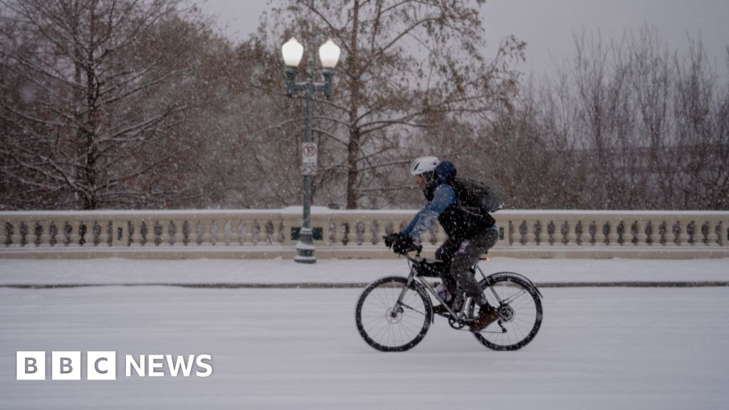 Rare snowstorm hits US south, with four deaths reported