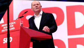 Rede auf SPD-Parteitag: Olaf Scholz: "Vielleicht hätte ich die Koalition früher beenden sollen"