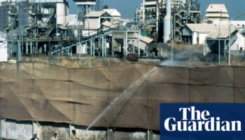 Removal of waste from site of 1984 Bhopal disaster dismissed as ‘farce’