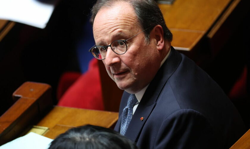 « Rien ne peut se faire sans eux » : pour François Hollande, les socialistes ont « la clé jusqu’en 2027 »