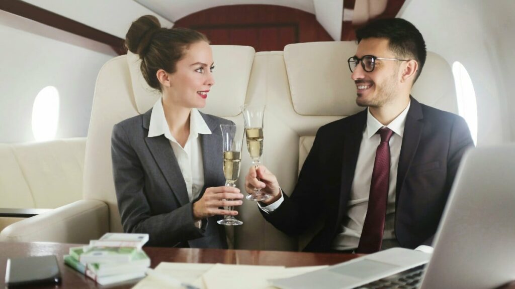 Se faire surclasser en première en avion vaut-il vraiment le coup? Pas toujours