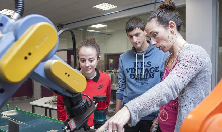 Seis de cada 10 jóvenes que termina FP encuentra trabajo en menos de seis meses