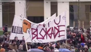 Serbie : manifestations contre la corruption après le drame de la gare de Novi Sad