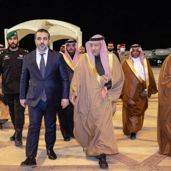 Siria abre una "nueva página" con Arabia Saudí en su primera visita oficial tras la caída de Asad