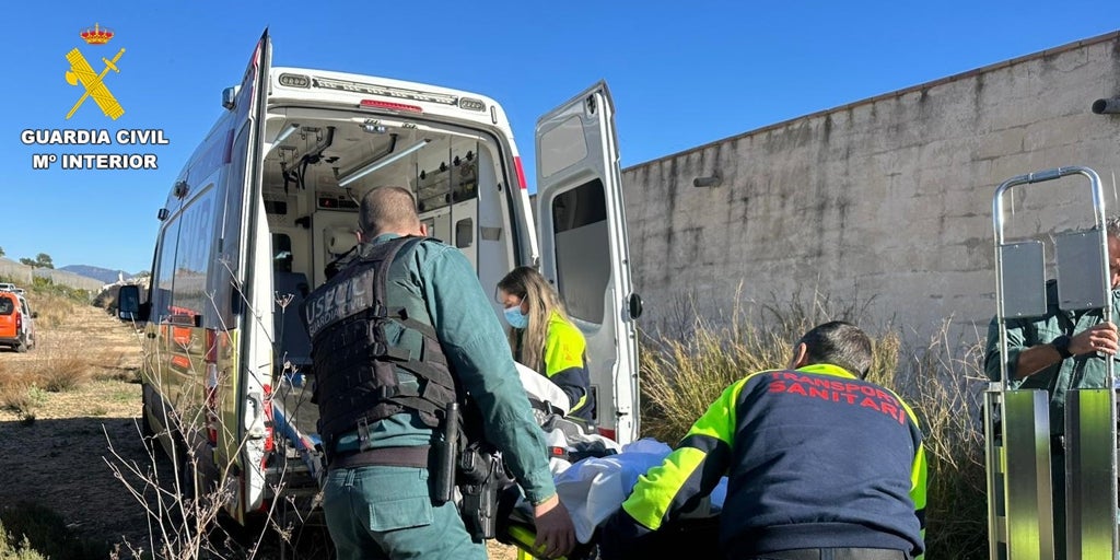 «Solo veo árboles»: el agónico rescate de una anciana de 75 años perdida tras caerse por el monte en Valencia