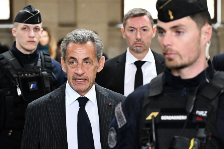 Soupçons de financement libyen: Nicolas Sarkozy attendu lundi au tribunal