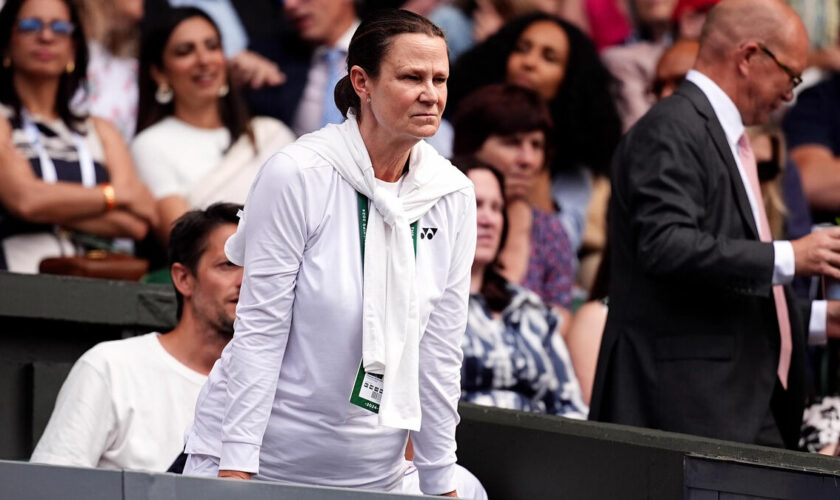 Tennis : la légende du double Pam Shriver se fait dérober ses trophées après les incendies de Los Angeles