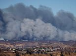 Terrifying new fire breaks out in Castaic Lake area of LA as experts warn 'this could go nuclear'