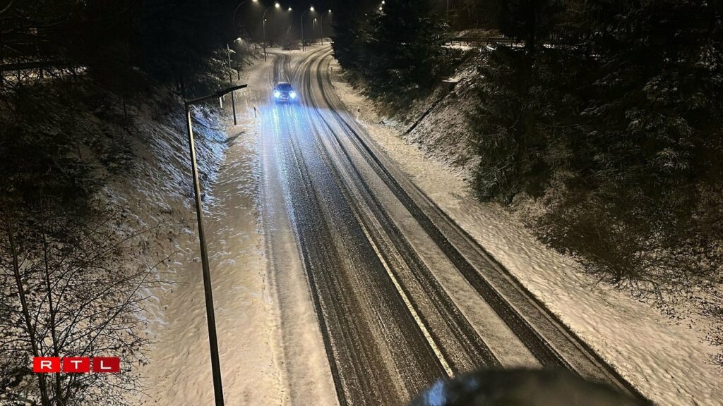 Toutes vos photos: Le Luxembourg se réveille sous une fine couche de neige