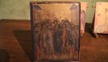 Trouvé dans une maison, acheté 24 millions par le Louvre… Le fabuleux destin d’un tableau de Cimabue