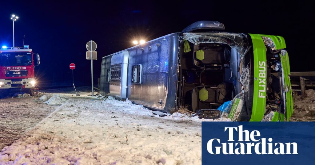 Two killed and four seriously injured in bus crash on German motorway