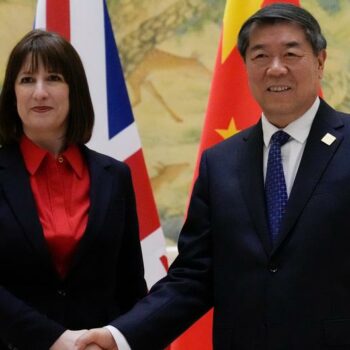 UK seeks to to rekindle 'pragmatic' economic China ties