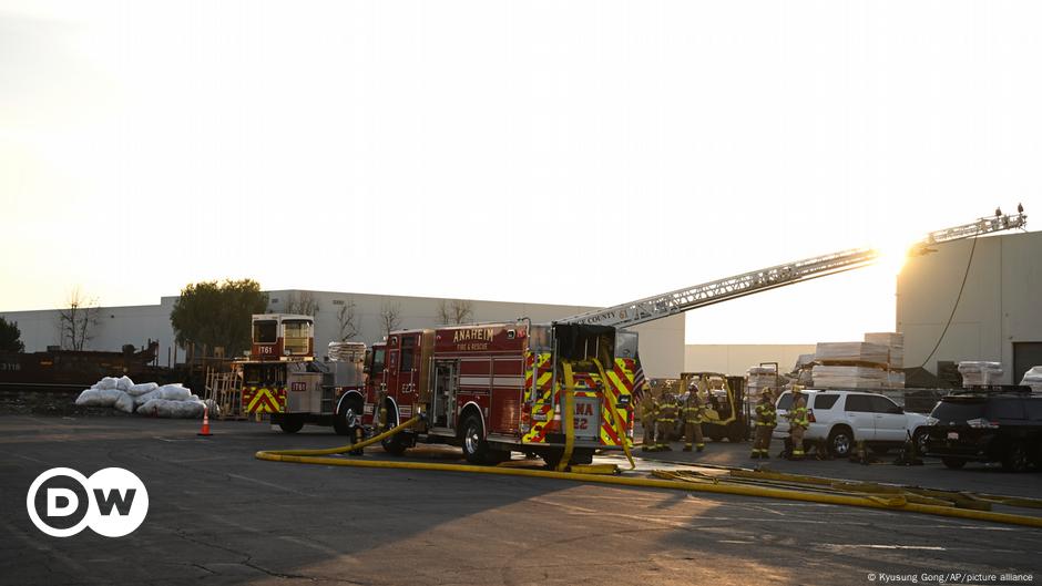 US: Two dead, 18 injured in small plane crash in California