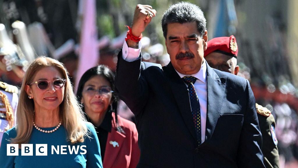 US announces $25m reward for arrest of Venezuela's Maduro