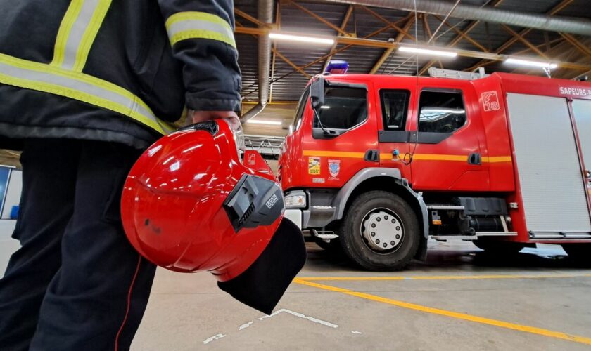 Un autocar en feu provoque d’importants bouchons sur l’autoroute A10 en Essonne