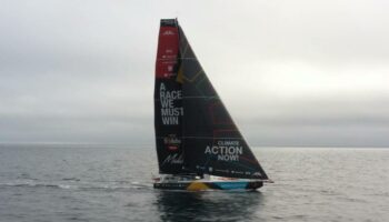 Vendée Globe : Charlie Dalin garde son avance, Boris Herrmann frappé par la foudre !