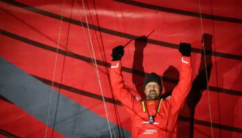 Vendée Globe : « J’étais prêt à saisir une opportunité, mais je n’en ai pas eu », raconte Yoann Richomme