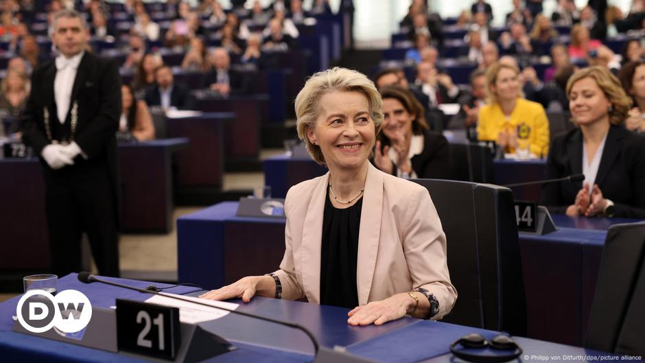 Von der Leyen 'deeply touched' to receive Charlemagne Prize