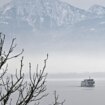 Winterwetter in Bayern: Glättegefahr und zäher Nebel – Sonne in den Bergen