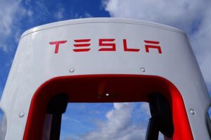 Tesla’s European and UK Sales Fall 45% in January Amid Rising Competition – Yahoo Finance