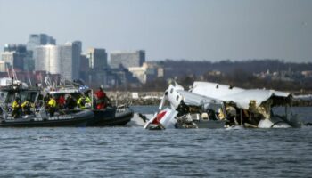 Crash à Washington : les boîtes noires de l’avion ont été retrouvées