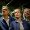 La candidate du Nouveau Front populaire pour Matignon, Lucie Castets, en visite à l'usine Duralex de La Chapelle-Saint-Mesmin (Loiret) le 31 juillet 2024