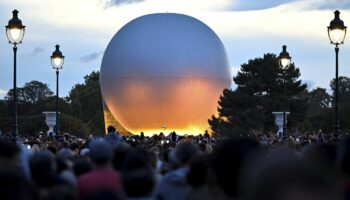 REPORTAGE. "Le symbole est fort" : au jardin des Tuileries, le retour de la vasque olympique cet été fait déjà des heureux et ravive la nostalgie des Jeux de Paris