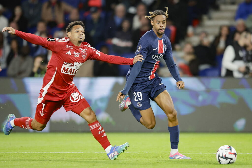 Brest - PSG : un trident offensif de feu chez les Parisiens, suivez l'avant-match