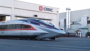 China unveils the world’s fastest high-speed train with a top speed of 280 mph