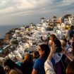 En Grèce, un volcan de l’île de Santorin se réveille après une intense activité sismique dans la région