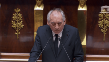 Budget 2025 : l'Assemblée nationale va-t-elle censurer François Bayrou ?