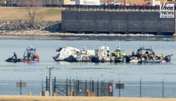 55 victims in Washington, DC midair collision pulled from Potomac River as recovery operation continues