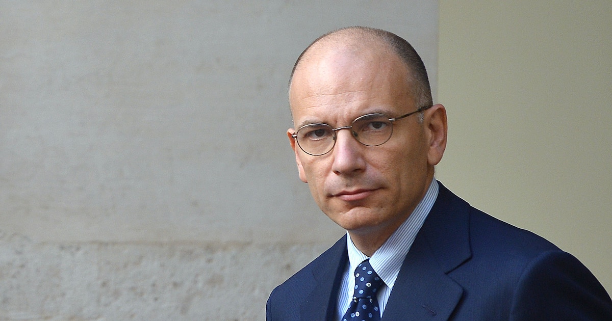 Le président du Conseil italien Enrico Letta a annoncé dimanche soir qu'il poserait la question de confiance au Parlement mercredi, après la décision de Silvio Berlusconi de retirer ses ministres du gouvernement.