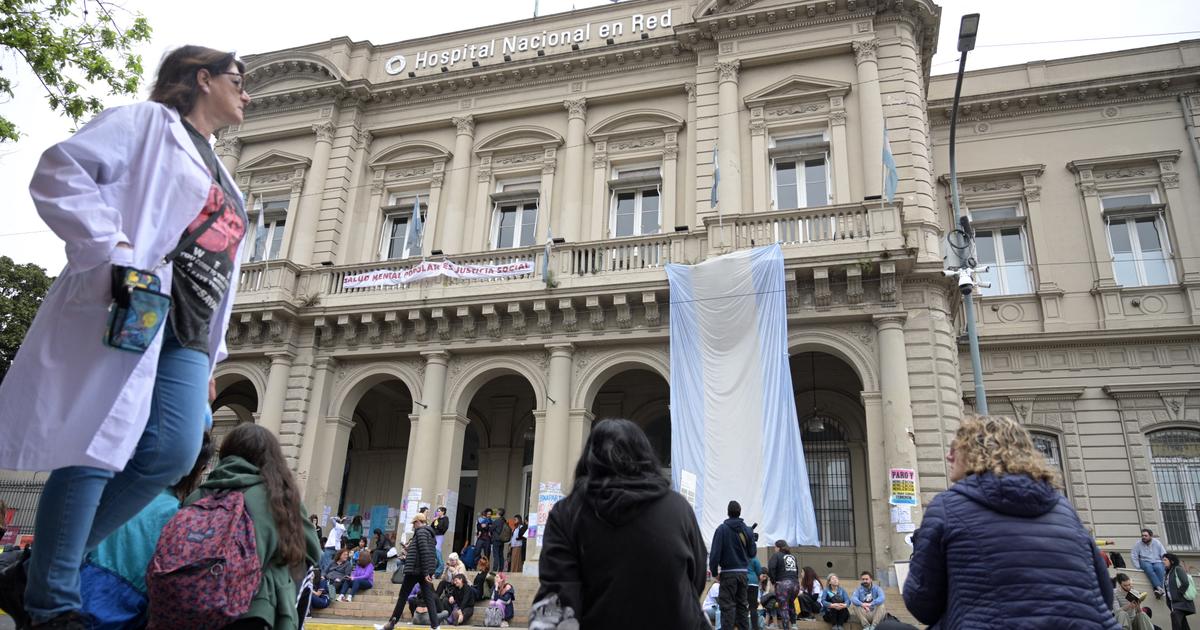 L’hôpital Bonaparte, symbole de résistance à la tronçonneuse de Javier Milei