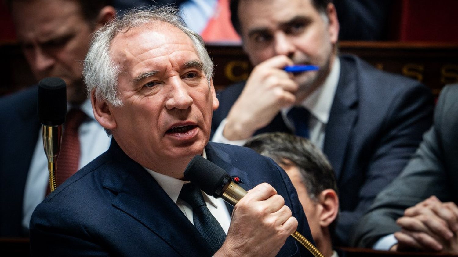 Budget 2025 : le bureau national du Parti socialiste se prononce contre la censure du gouvernement Bayrou