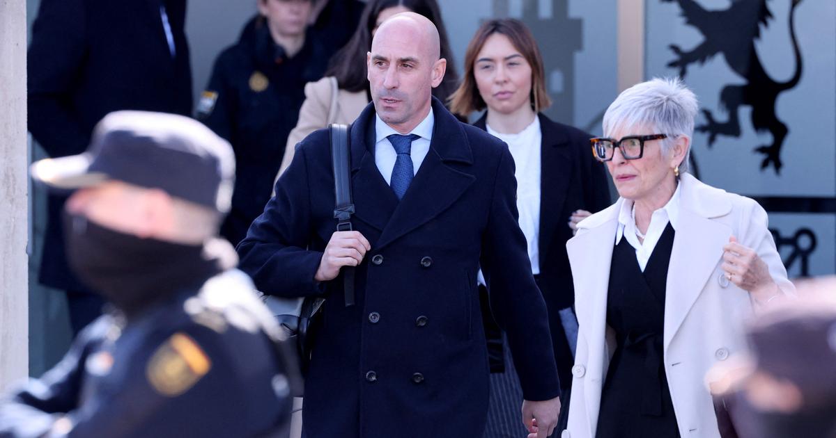 Baiser forcé : Luis Rubiales jugé en Espagne, “un procès contre tout un système”