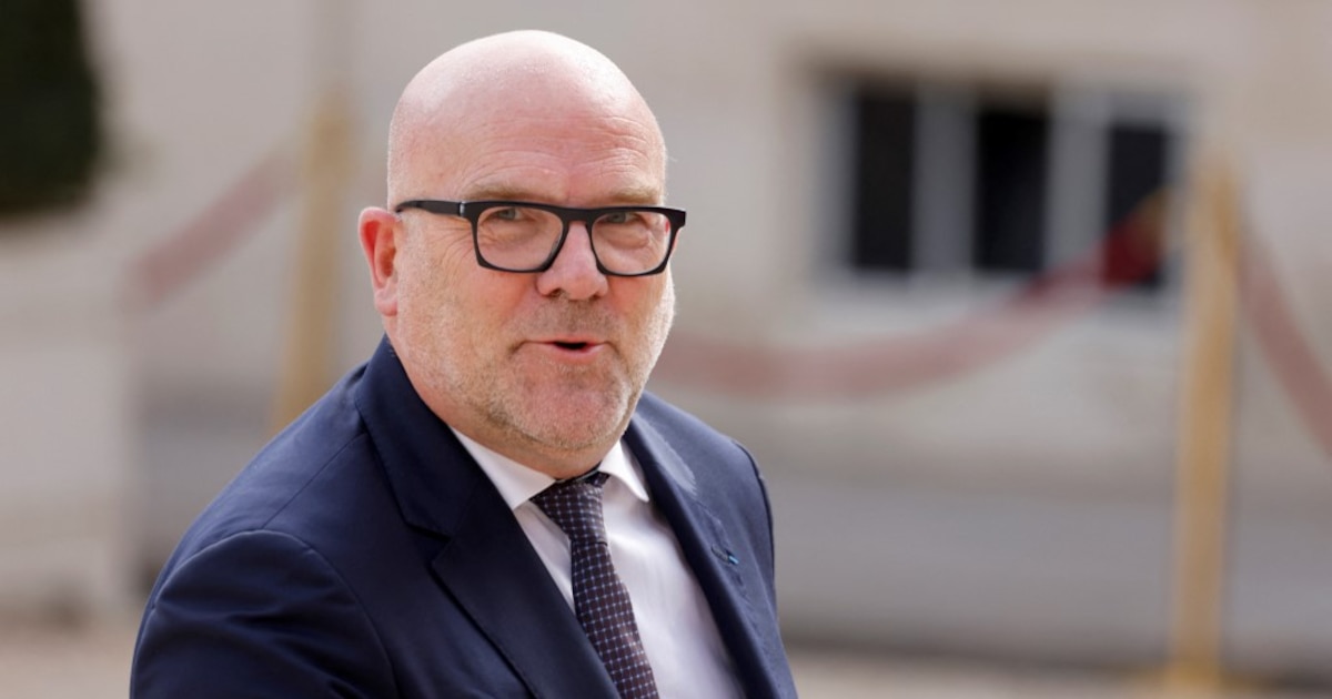 French member of Parliament Bruno Bonnell arrives at the Elysee presidential palace in Paris on May 7, 2022, to attend the investiture ceremony of Emmanuel Macron as French President, following his re-election last April 24. (Photo by Ludovic MARIN / AFP)