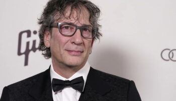 L’auteur britannique Neil Gaiman visé par une plainte pour viol, agression sexuelle et trafic d’êtres humains