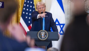 Trump: „Die USA werden die Kontrolle über den Gazastreifen übernehmen“