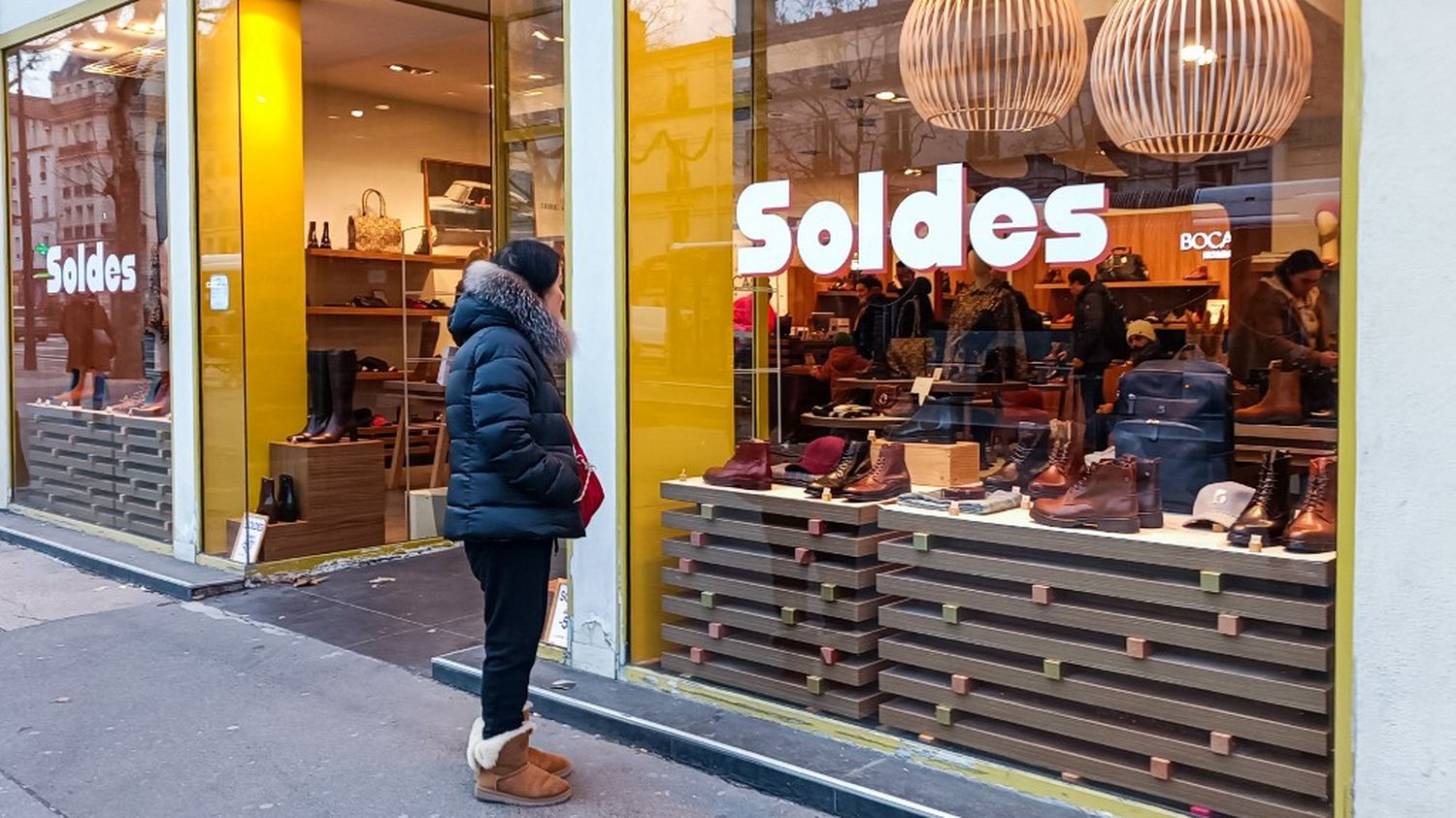 Les soldes d'hiver s'achèvent avec un nouveau bilan "décevant" pour les professionnels