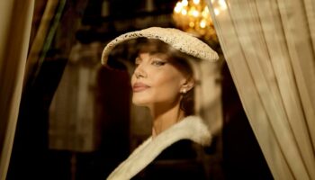 « Maria » : Angelina Jolie, diva solitaire dans un biopic sur les derniers jours de la Callas