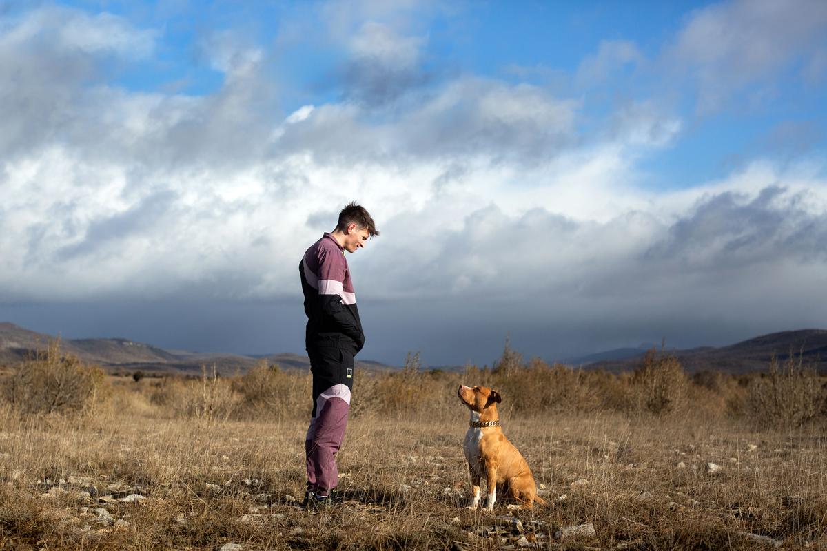 « Chien de la casse » : l’ennui des villages de province porté par un Raphaël Quenard exceptionnel